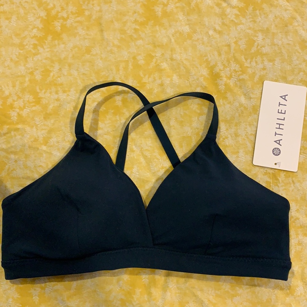 Inhale convertible strap sports bra